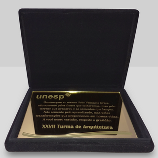 PLACA DE HOMENAGEM  